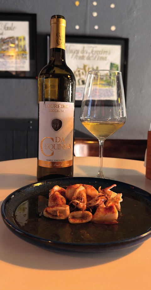 Petisco e Vinho Verde Loureiro em cervejaria rampinha